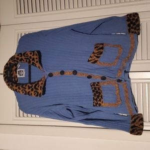 Like new! Vintage Storybook Knits faux fur detail collar trim sweater